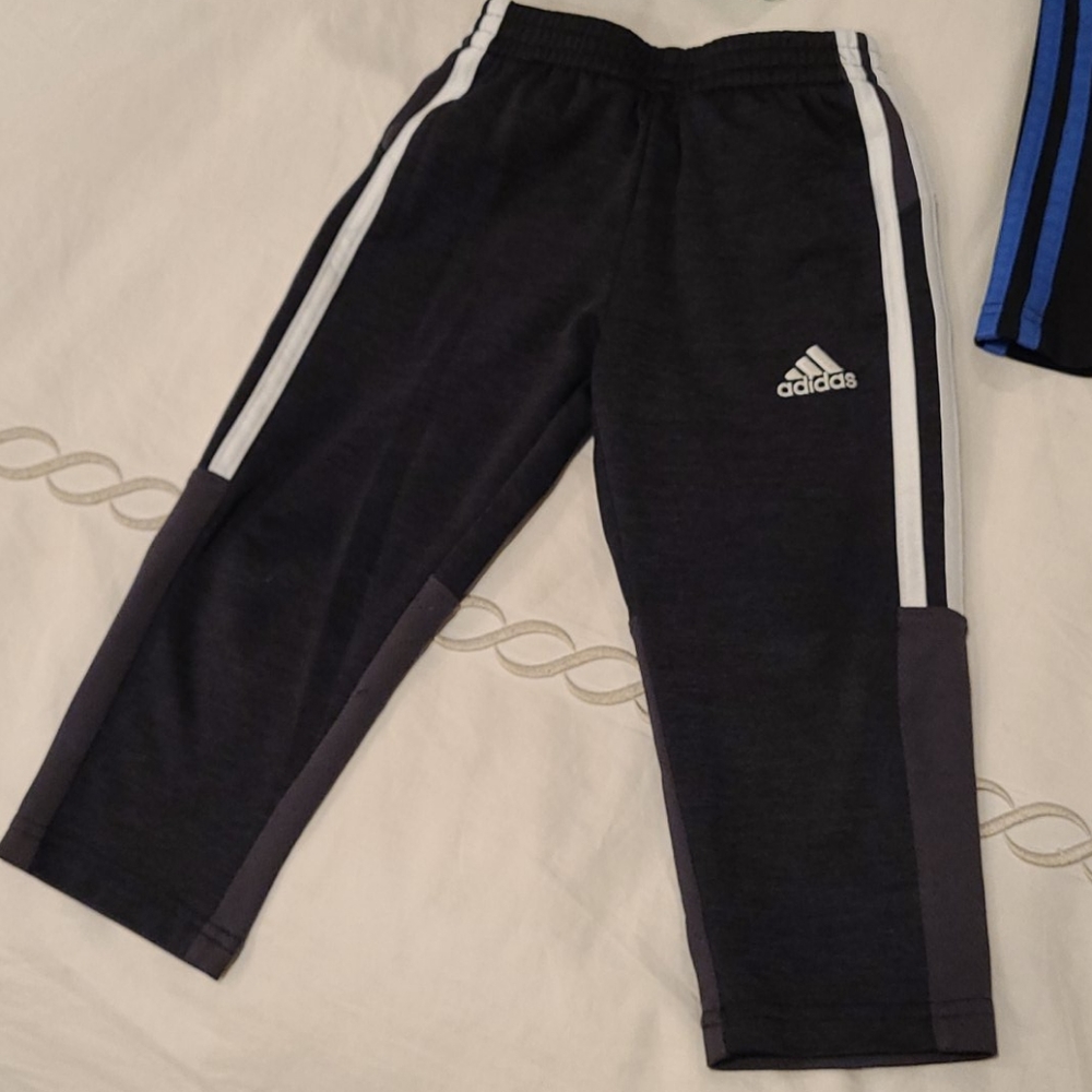Adidas boys pants, slim fit, DARK GRAY 3T